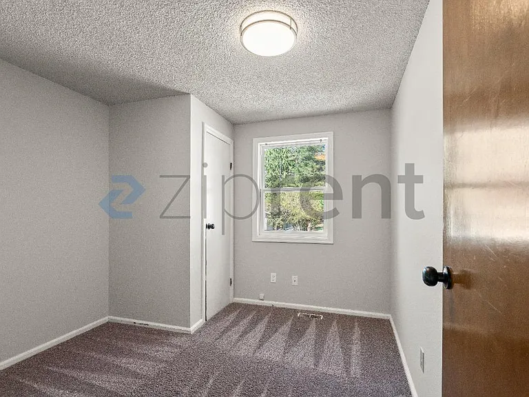 38222 43rd Ave S — Photo 15