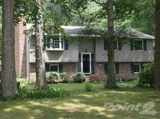 6587 Oak Ridge Dr, Hebron, MD 21830