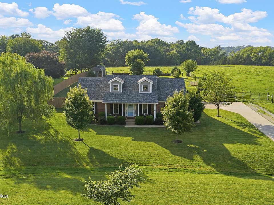 1st image of 115 Antlers Trace Dr