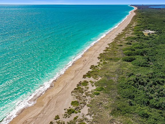 4th image of 2400 S Ocean Drive #3124