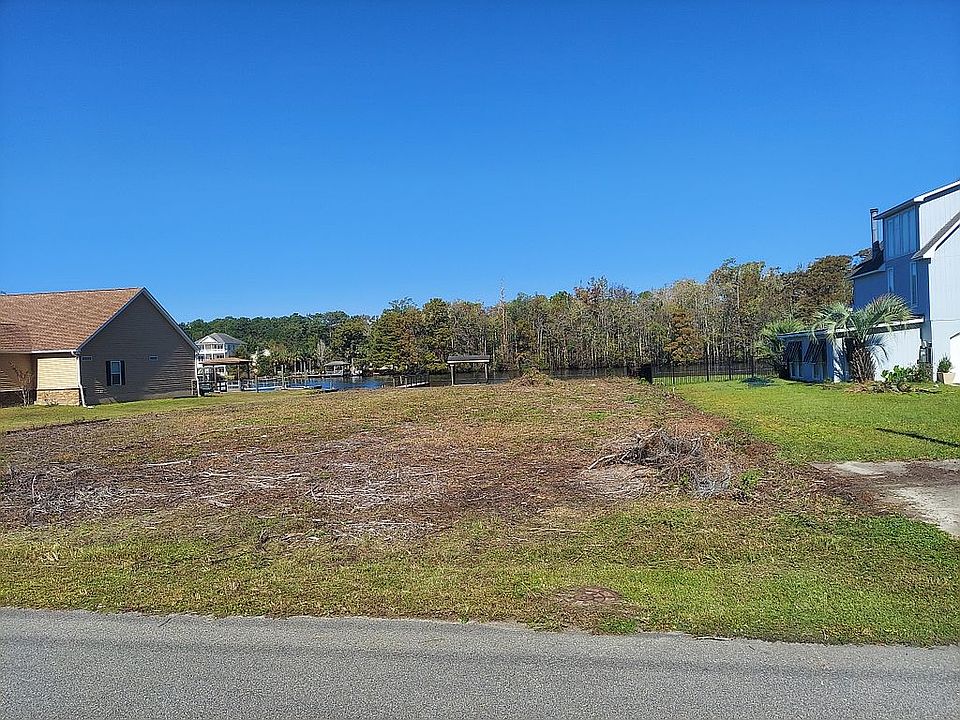2nd image of 19 Smith Blvd