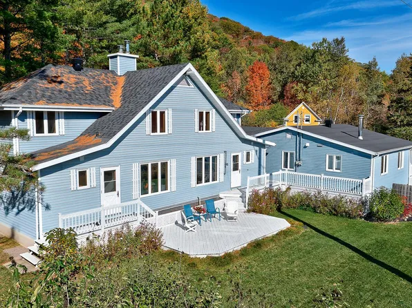 1231 Route 112 #1233, Austin, QC J0B 1B0
