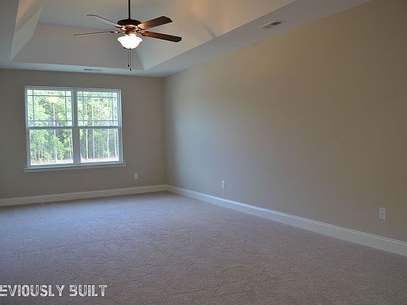 4th image of 1426 Bershire Ln