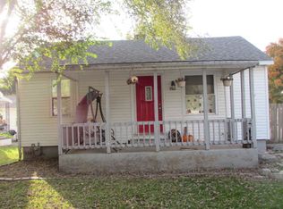 711 Dellwood St, Tilton, IL