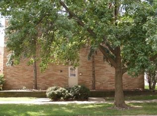 507 E Clark St, Champaign, IL 61820