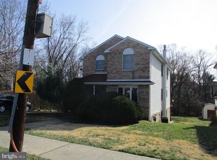 9763 Krewstown Rd, Philadelphia, PA 19115