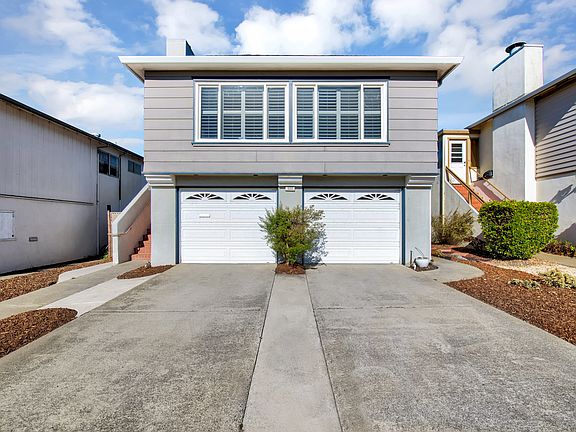3rd image of 222 Golden Bay Dr