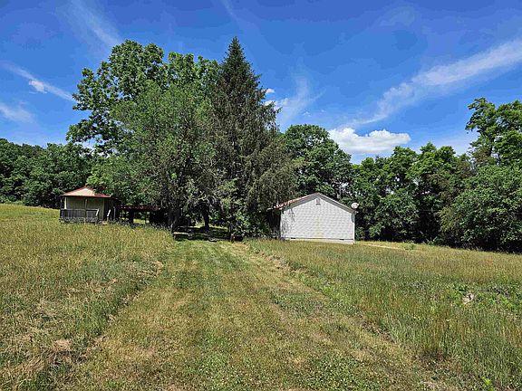 5th image of 2105 Coles Mountain Rd