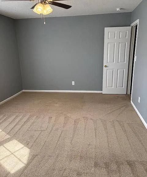 3917 Sterling Pointe Dr — Photo 12