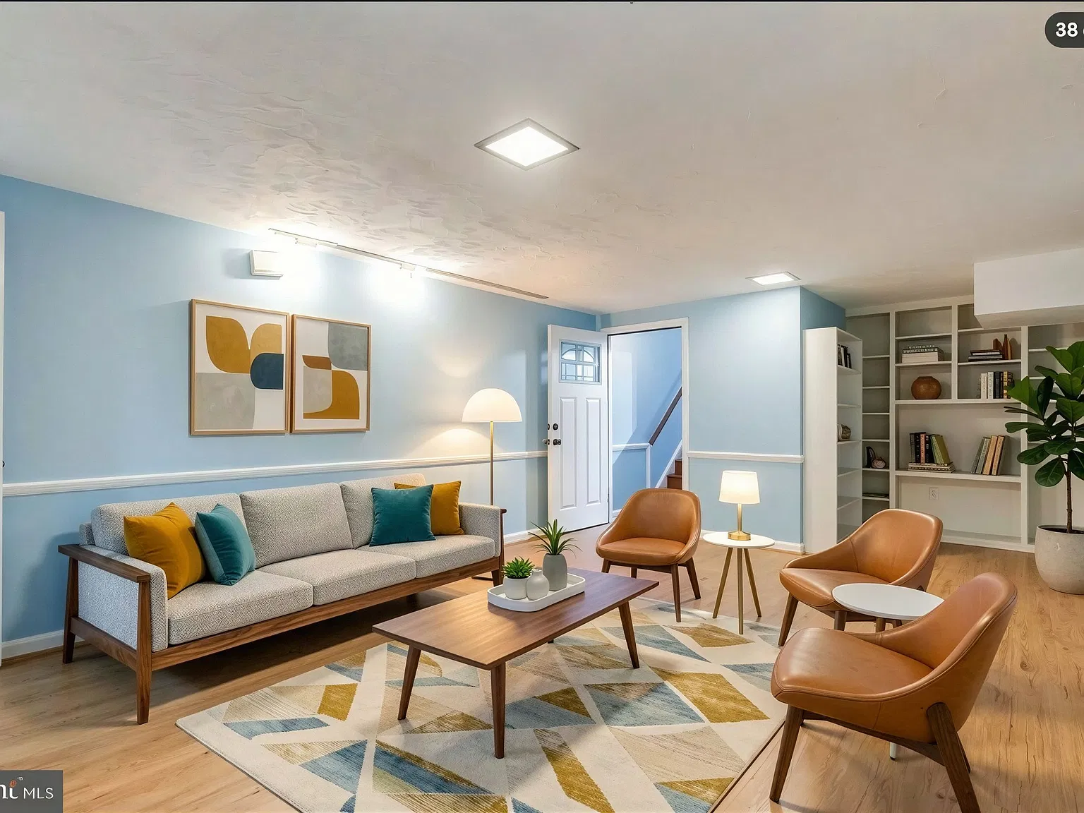 1 bed, 910 sqft, $1,800 — Photo 1