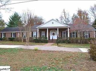 499 Hammett Rd, Greer, SC 29650