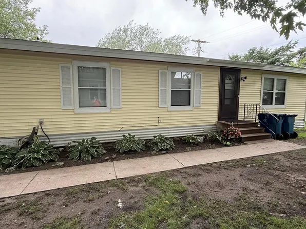 291 Apple Ln, Lino Lakes, MN 55014