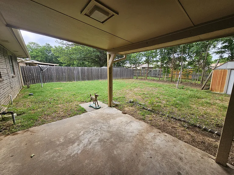 4617 NE Columbia Ave — Photo 21
