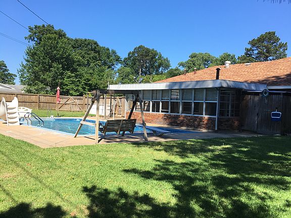4th image of 1 Hagan Dr