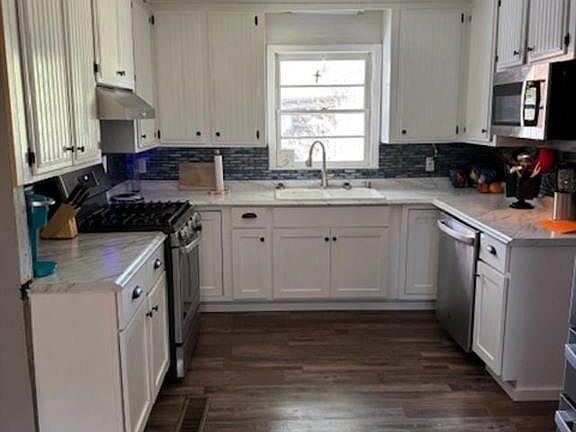 5th image of 160 Tate Rd