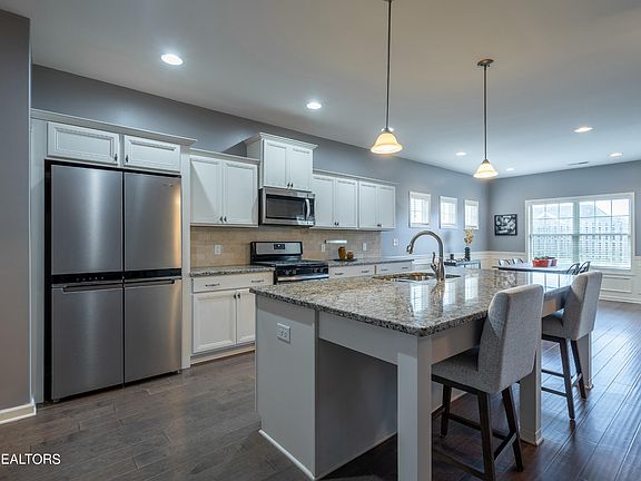 5th image of 1177 Hamilton Farm Ln