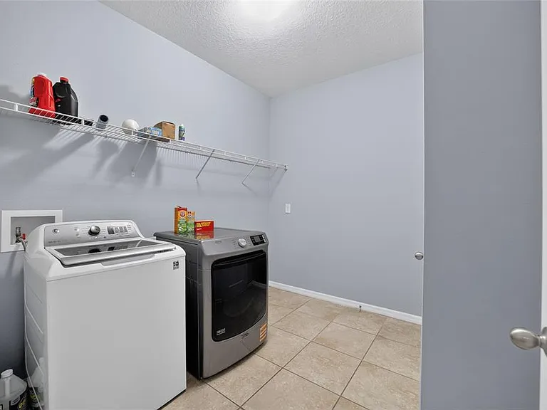 4572 SW 65th Pl — Photo 53