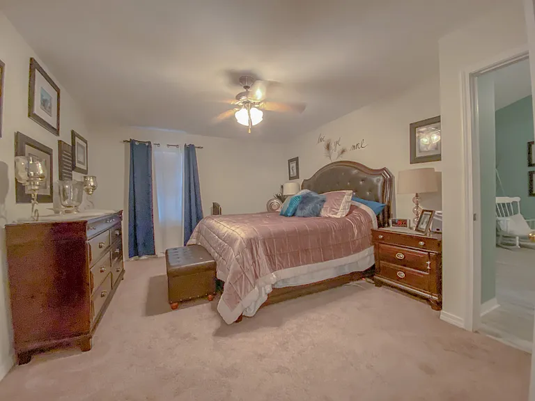 115 Secret Harbor Dr — Photo 33