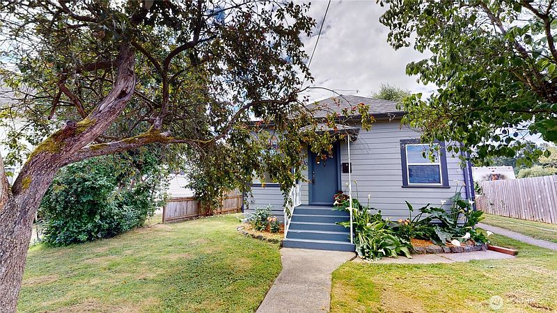3rd image of 830 Garfield Street