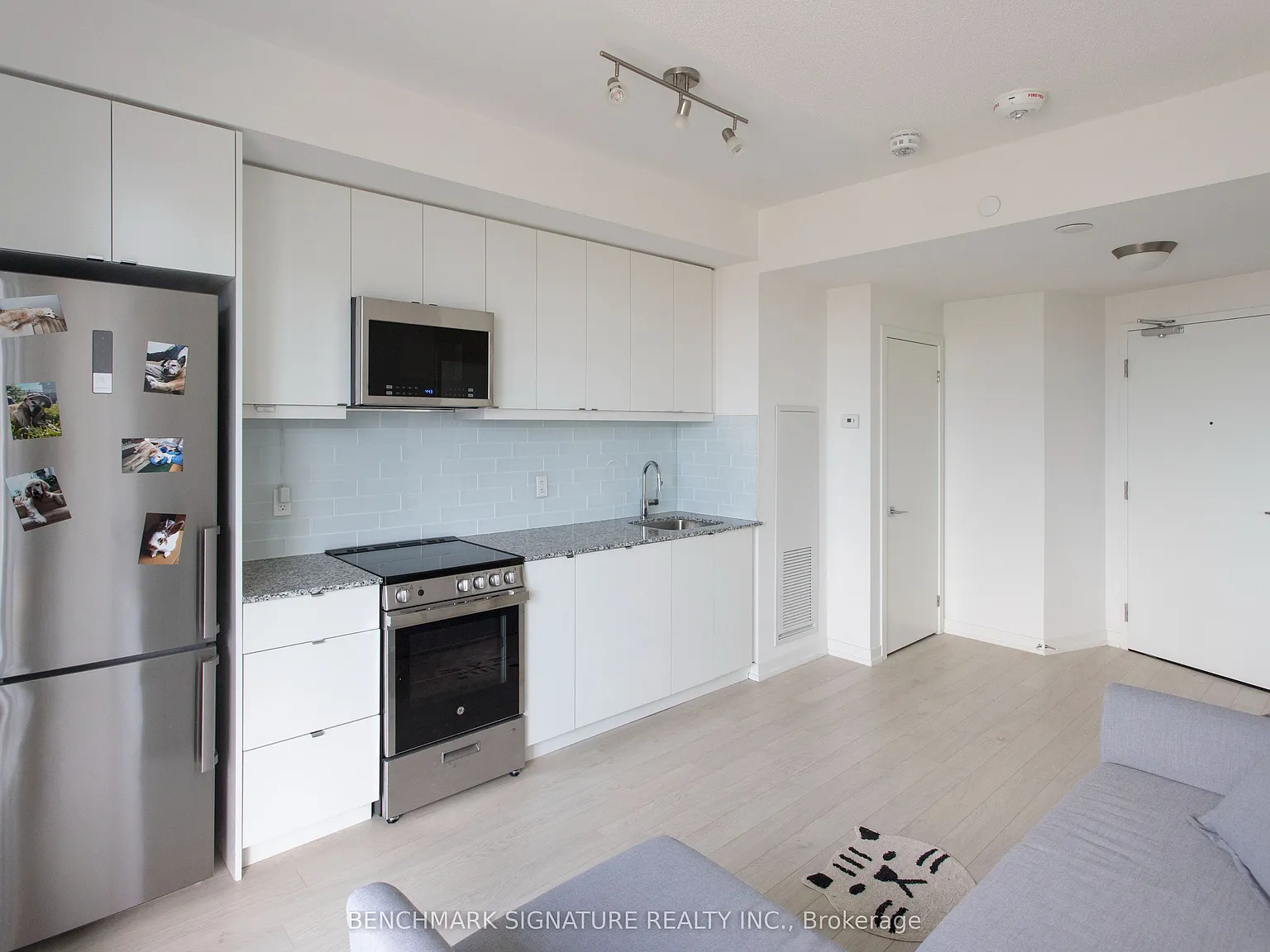 1 bed, $2,200 — Photo 2