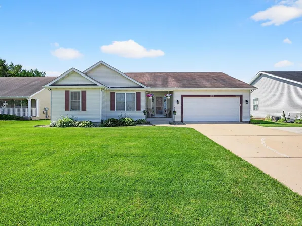 4310 Ashard Dr, South Bend, IN 46628