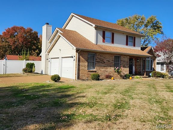 2nd image of 2305 Clinton Dr