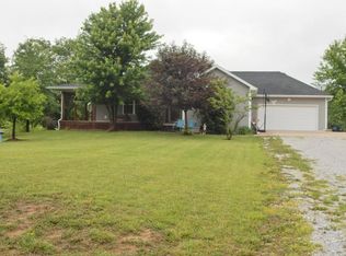 4161 N Bridlespur Ln, Rocheport, MO 65279