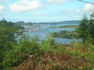 63655 Ahill Rd, Coos Bay, OR 97420