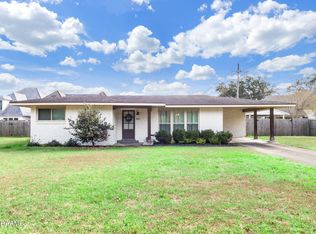 100 Clara Von Dr, Lafayette, LA 70503