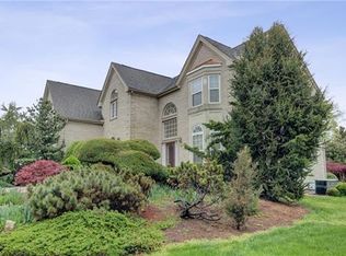 29 Rue Chagall, Somerset, NJ 08873