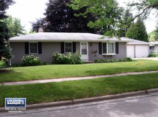 1510 Cook St, De Pere, WI 54115