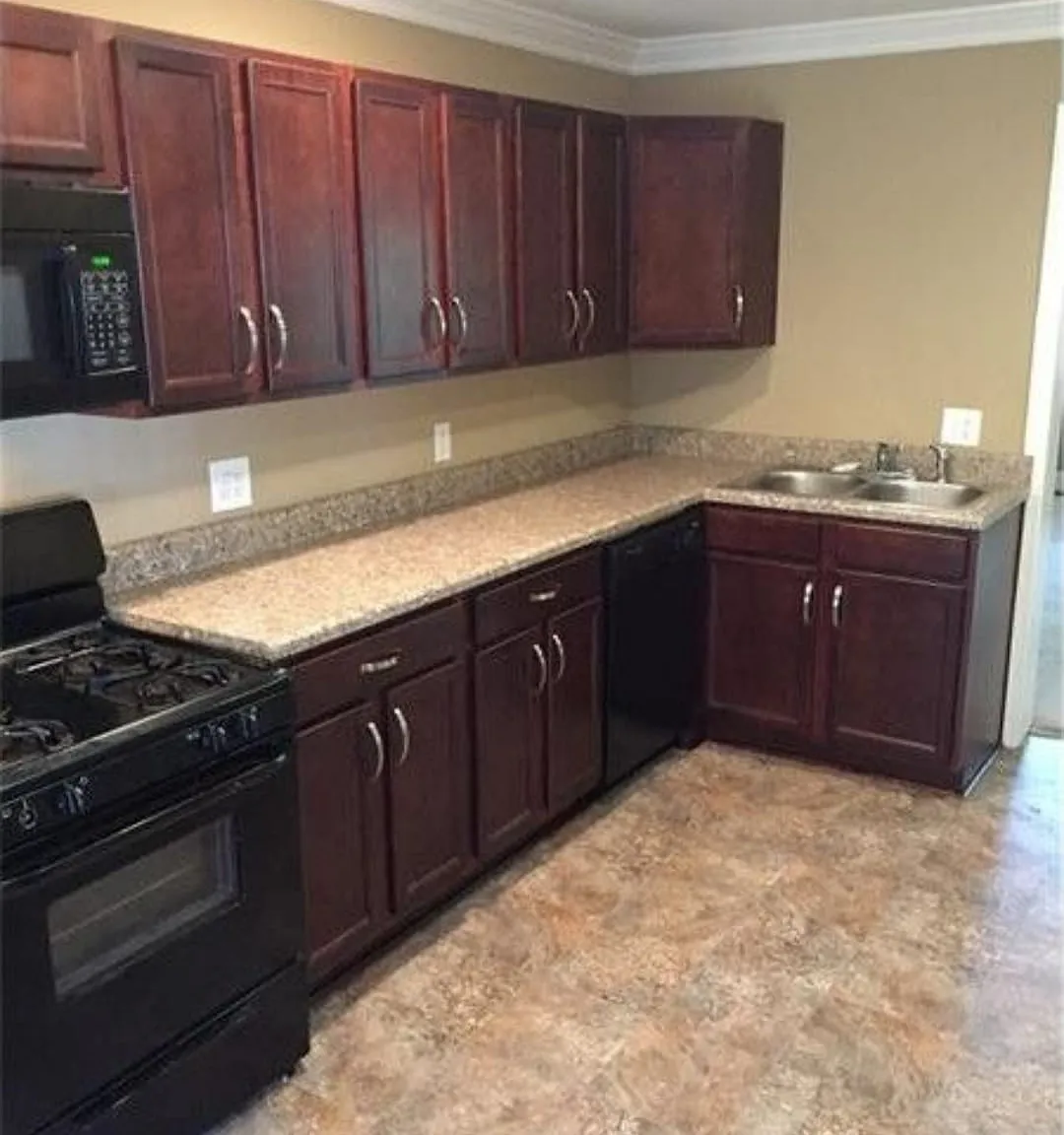 866 Lake Hollow Blvd SW — Photo 1