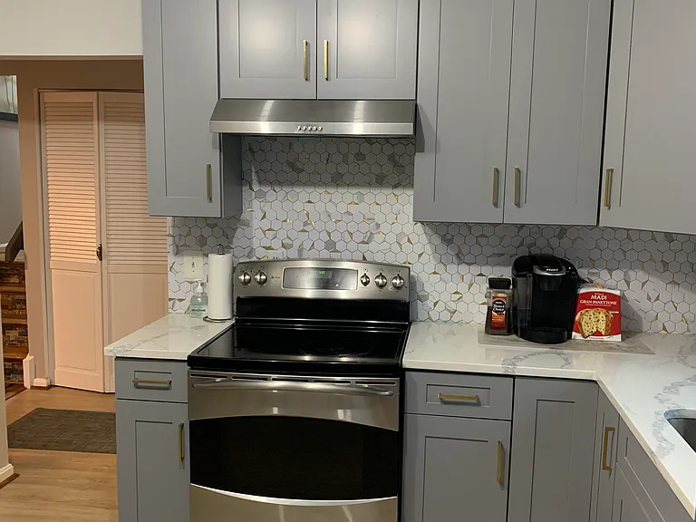 2311 Rockland Ave — Photo 15