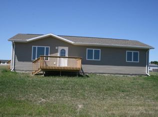 3215 Magnolia St N, Aberdeen, SD 57401