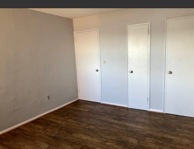 6515 John F Kennedy Blvd E — Photo 8