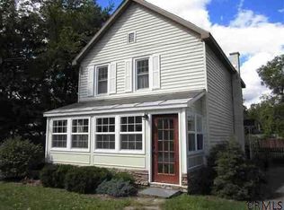 15 North Ave, Saratoga Springs, NY 12866
