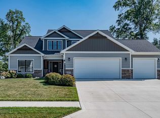 851 Bingham Pass, Fort Wayne, IN 46845