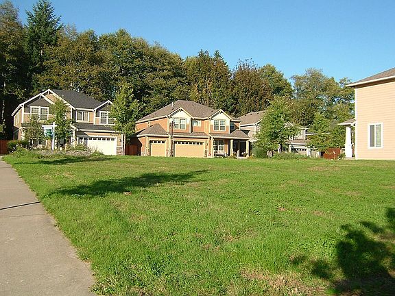 2nd image of 1507 Brighton Way SE