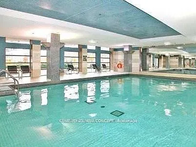 18 Spring Garden Ave #2810 — Photo 4