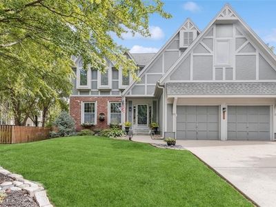 8905 W 132nd Ter, Overland Park, KS, 66213