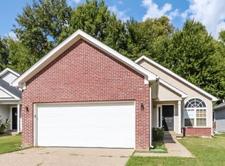 11109 Meadow Chase Ct, Louisville, KY 40229
