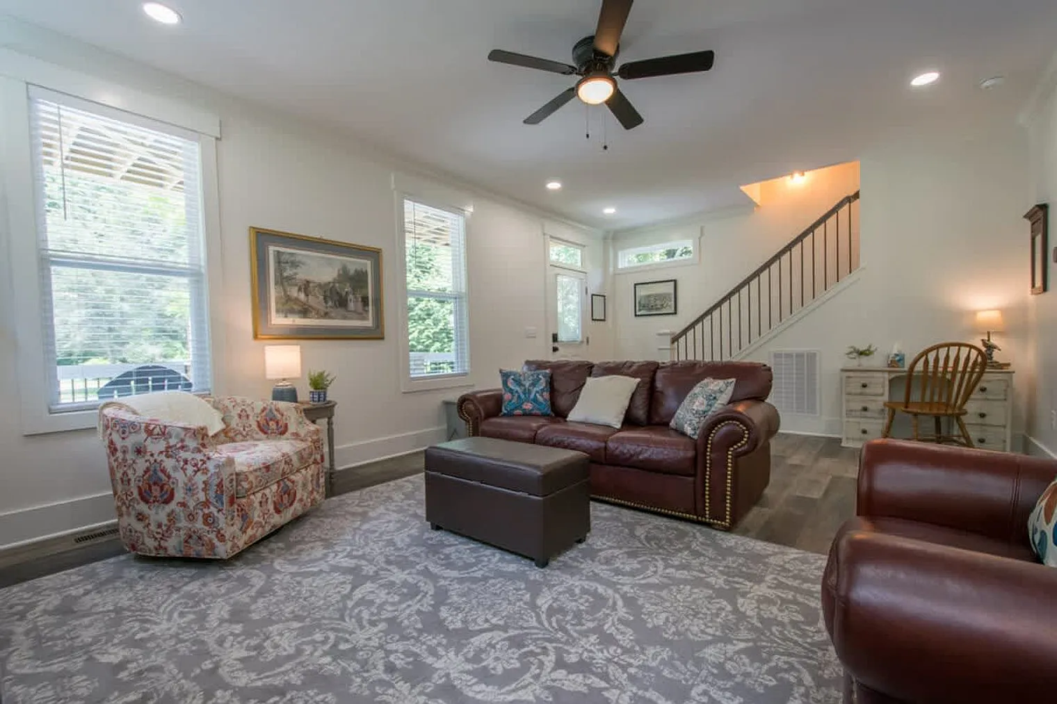 3 bed, 2.0 bath, 1797 sqft, $4,929 — Photo 3