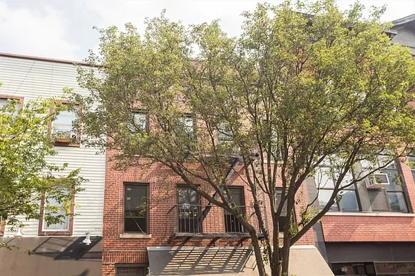 Rented by Corcoran | media 33