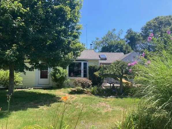 97 Prince Henry Drive, Teaticket, MA 02536