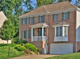 1904 Markley Dr, Sewickley, PA
