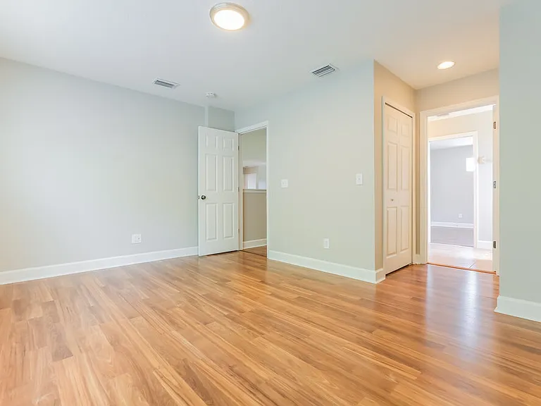 6126 39th Ct E — Photo 14
