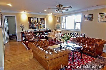 5th image of 2762 Fort Scott Dr