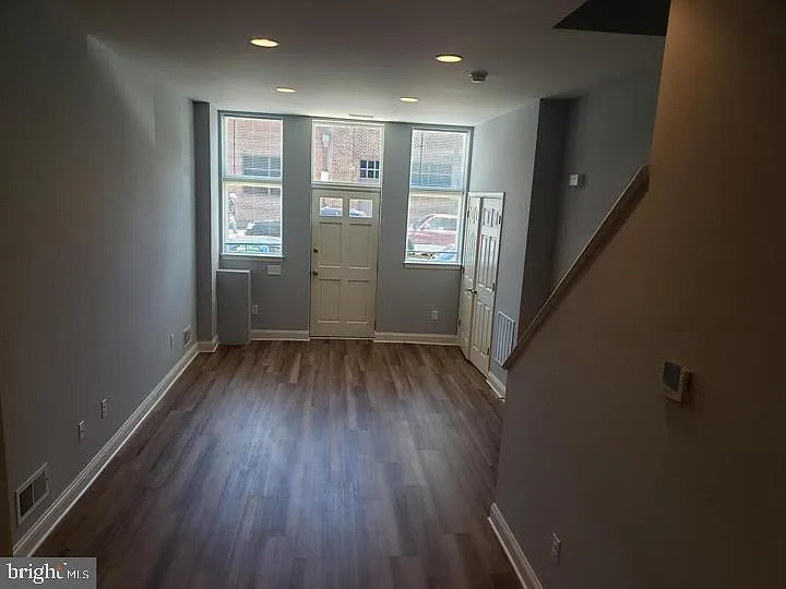 430 S Bond St — Photo 13