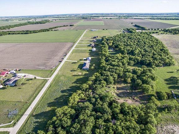 Surrounding properties and farm land