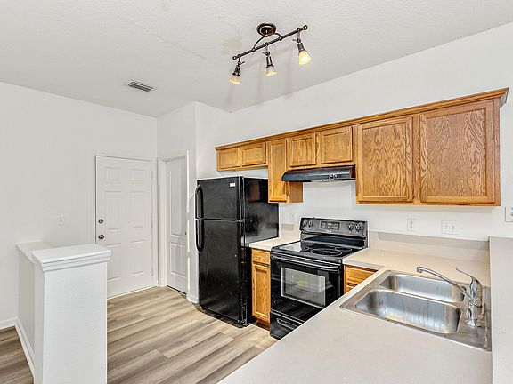 5th image of 1737 Biscayne Bay Cir #1